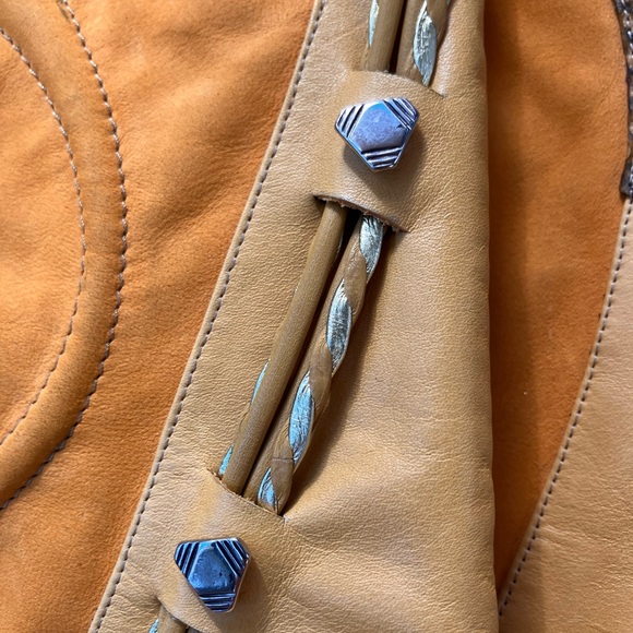 Vero Cuoio Yellow and Brown Heeled Boots - Picture 5 of 10